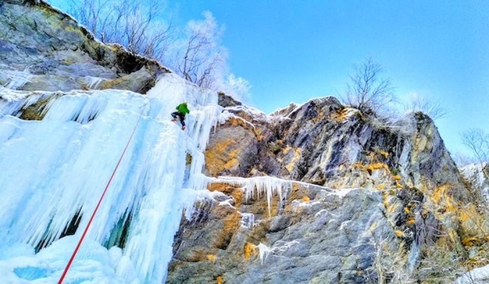 Cascade de glace Serre-ponçon