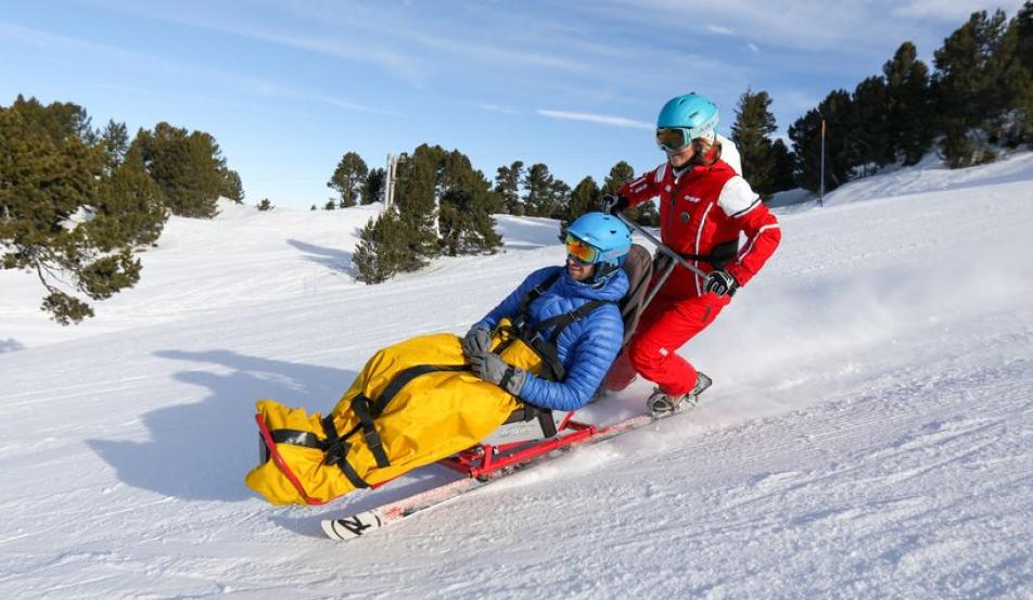 Activité handicapé hiver Serre-ponçon