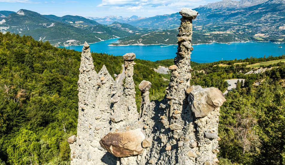 Camping Serre-ponçon Demoiselles coiffées