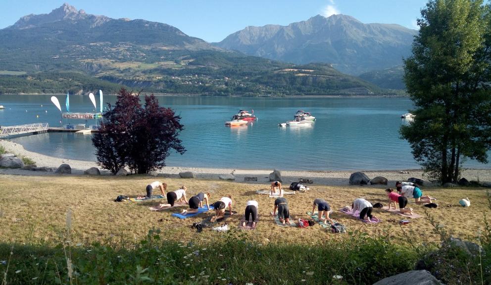 Camping Serre-ponçon Séance Yoga