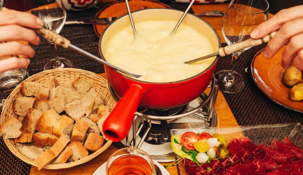 Camping Le Grand Large hébergement hiver fondue