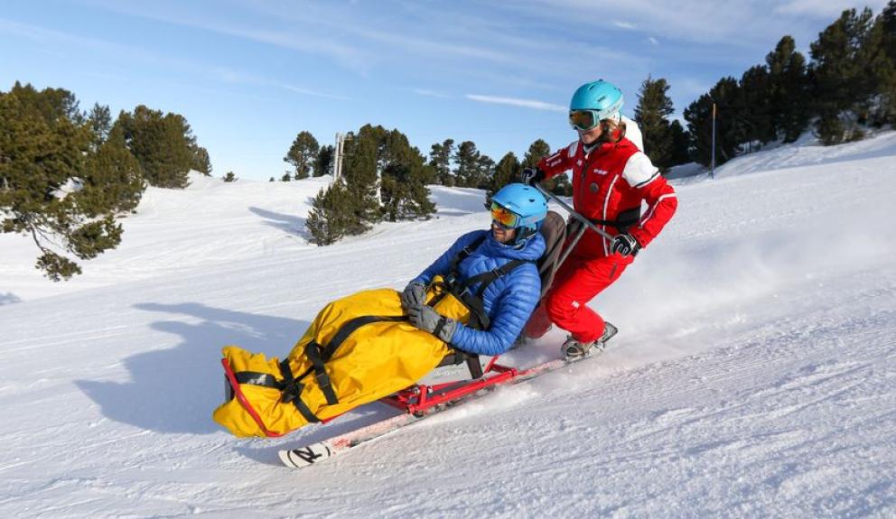 Activité handicapé hiver Serre-ponçon